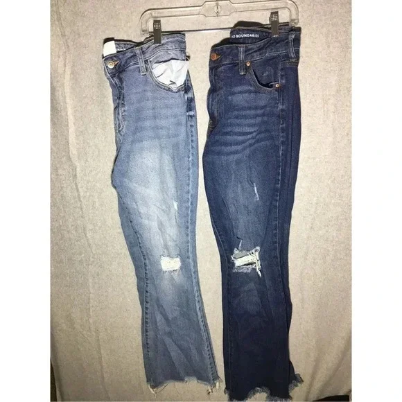 Lot of 2 No Boundaries Bootcut Jeans Light Wash Dark Wash Casual Cotton Cute - Picture 1 of 10